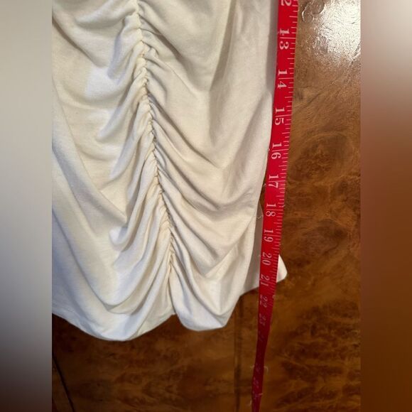 Lace cutout top NWOT - Picture 5 of 6